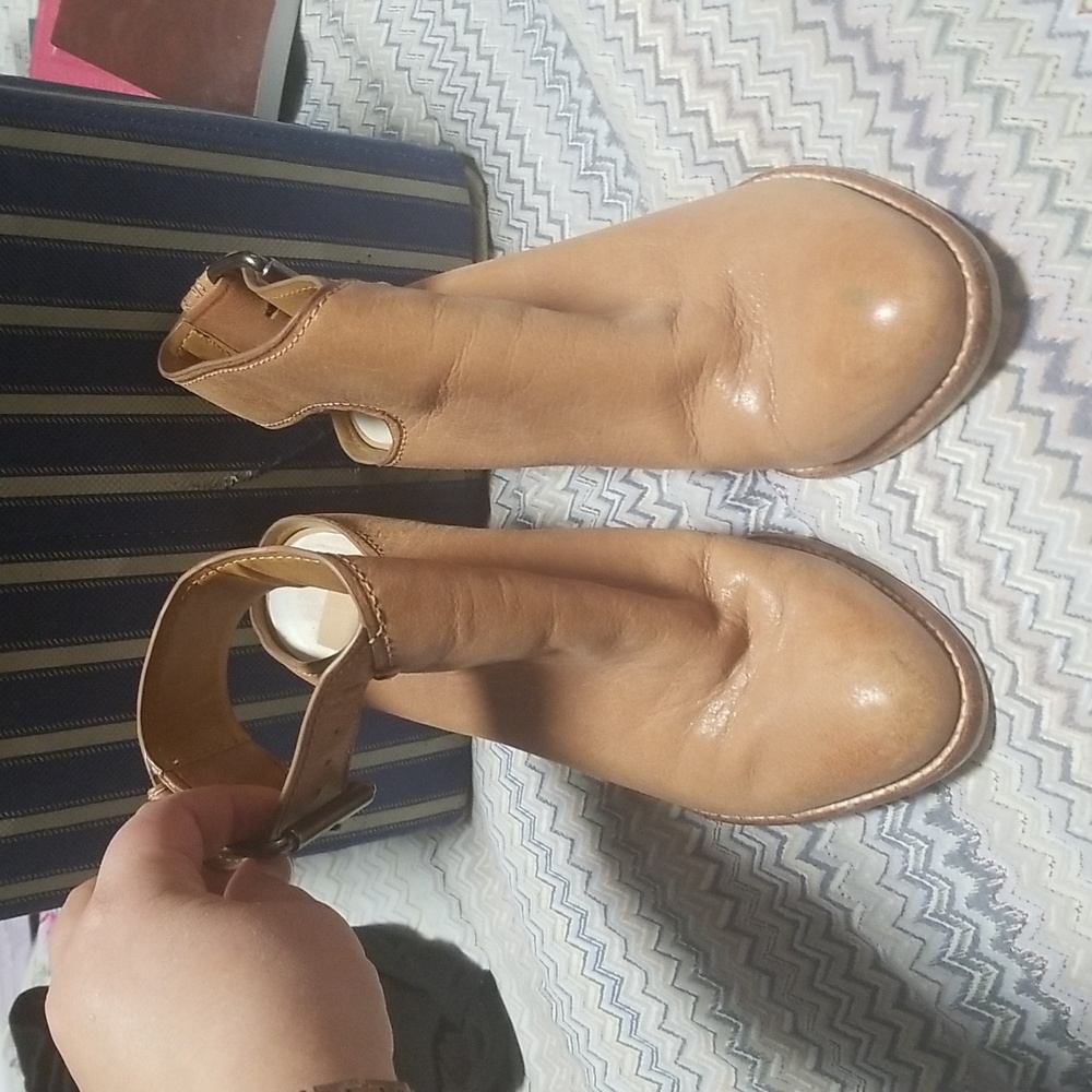 Dolce Vita shoes
